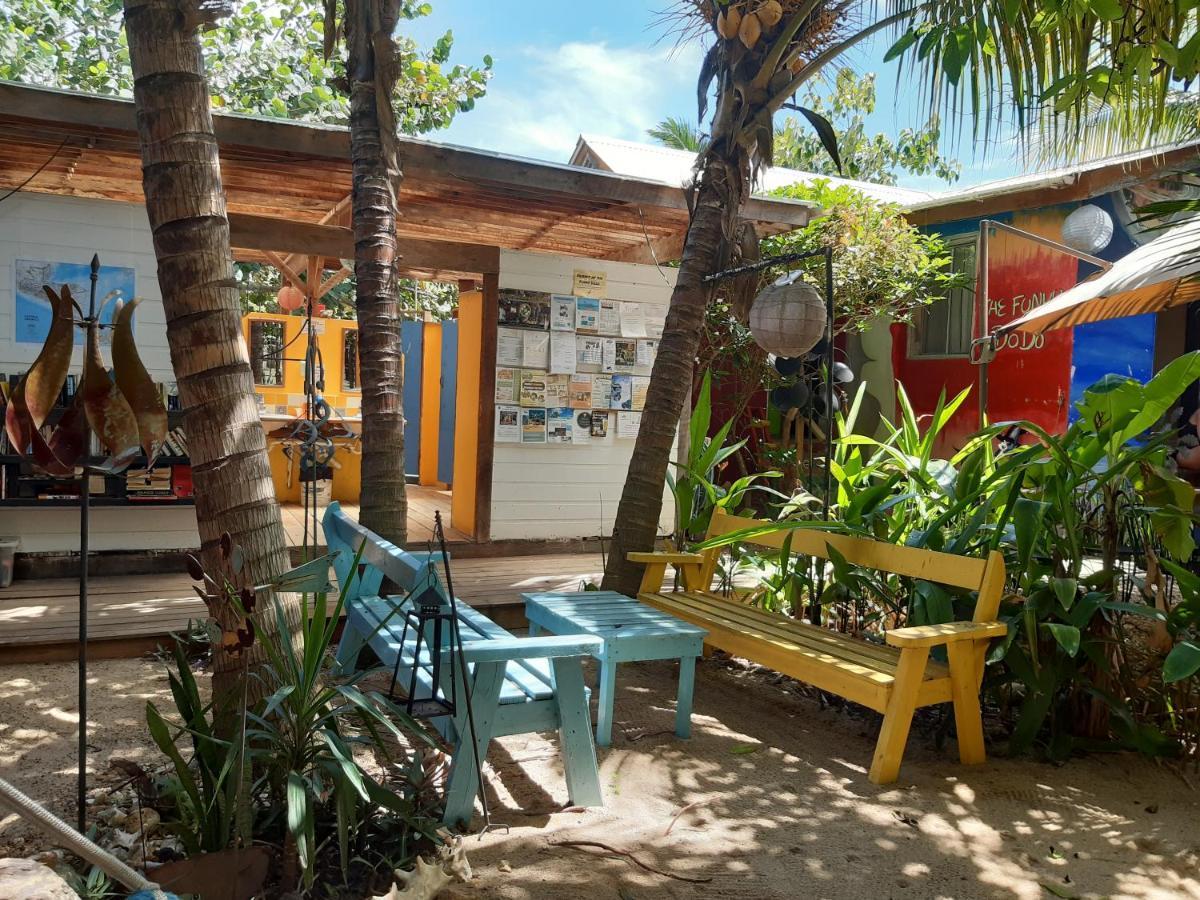The Funky Dodo Backpackers Hostel Hopkins Exterior photo